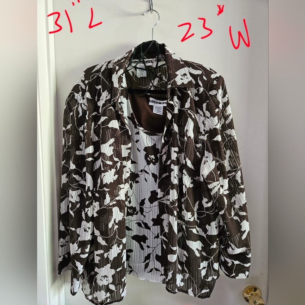 Dana Kay 2 piece blouse brown and white 26W